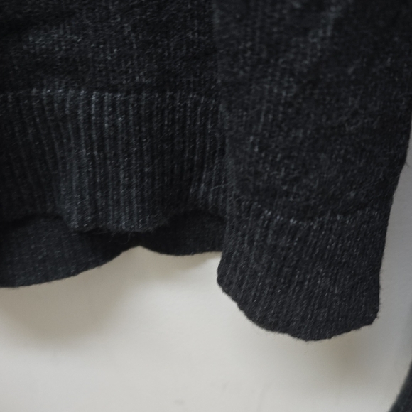 PINK CLOVER 🛍 Carson Button Detail Crew Neck Sweater - Size L - Picture 6 of 11